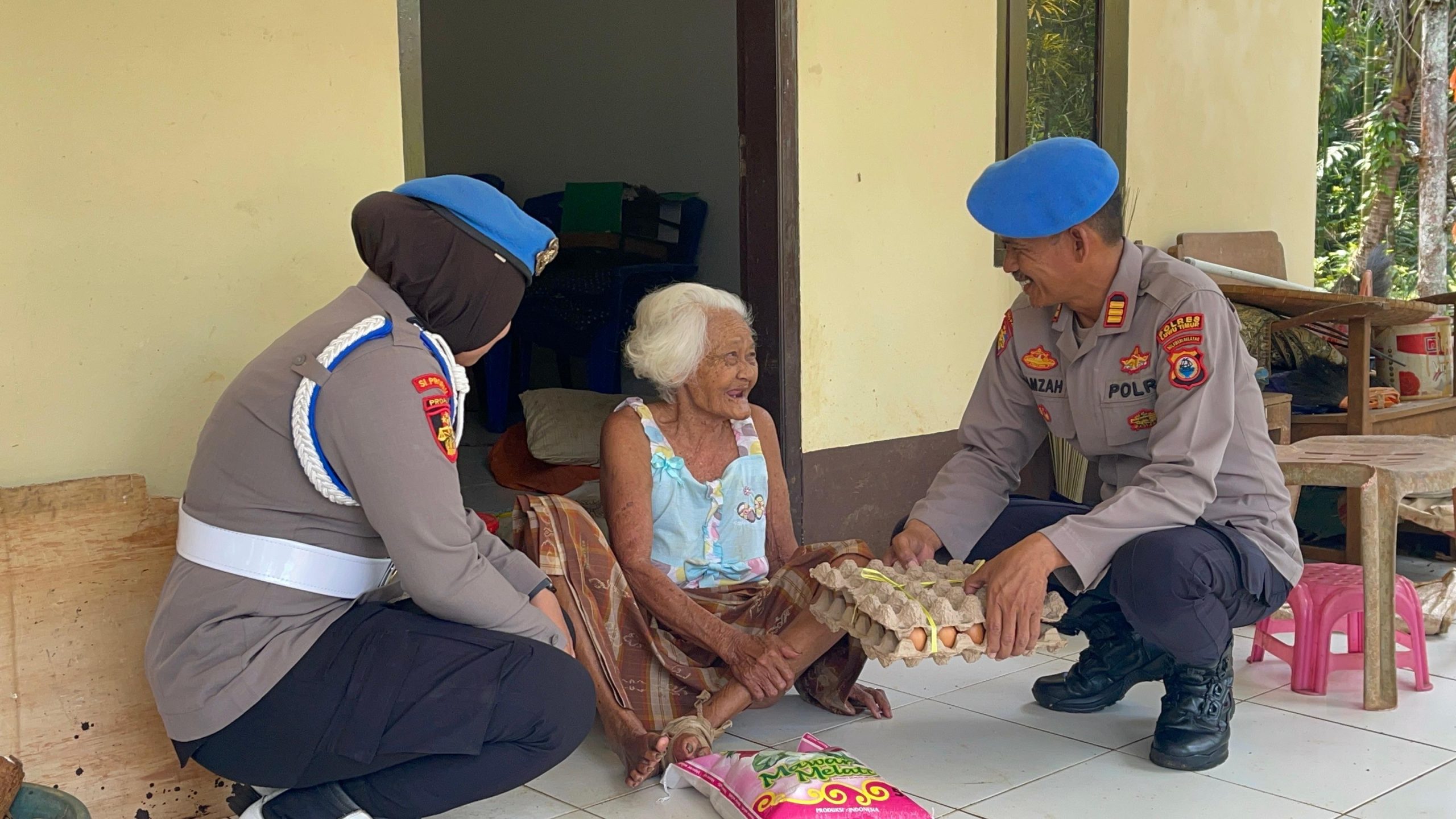 Sipropam Polres Luwu Timur Gelar Bantuan Sosial HUT Propam ke-24